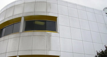 >חיפוי מבנים